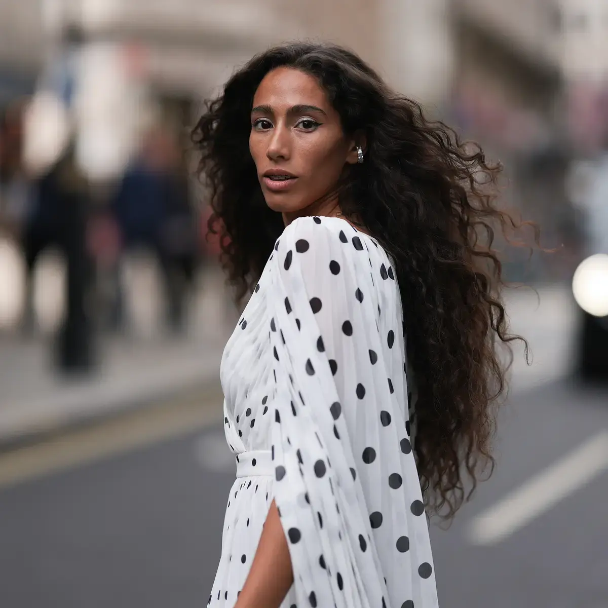 Neues Jahr, neue Frisur? Hier sind die angesagtesten Frisurentrends 2024, von denen du dich schon jetzt inspirieren lassen kannst!