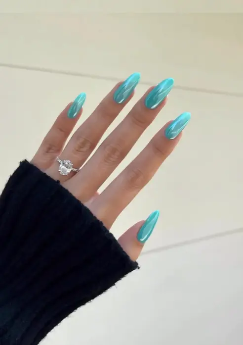 Nageltrends Frühling 2026: Die 5 schönsten Farben